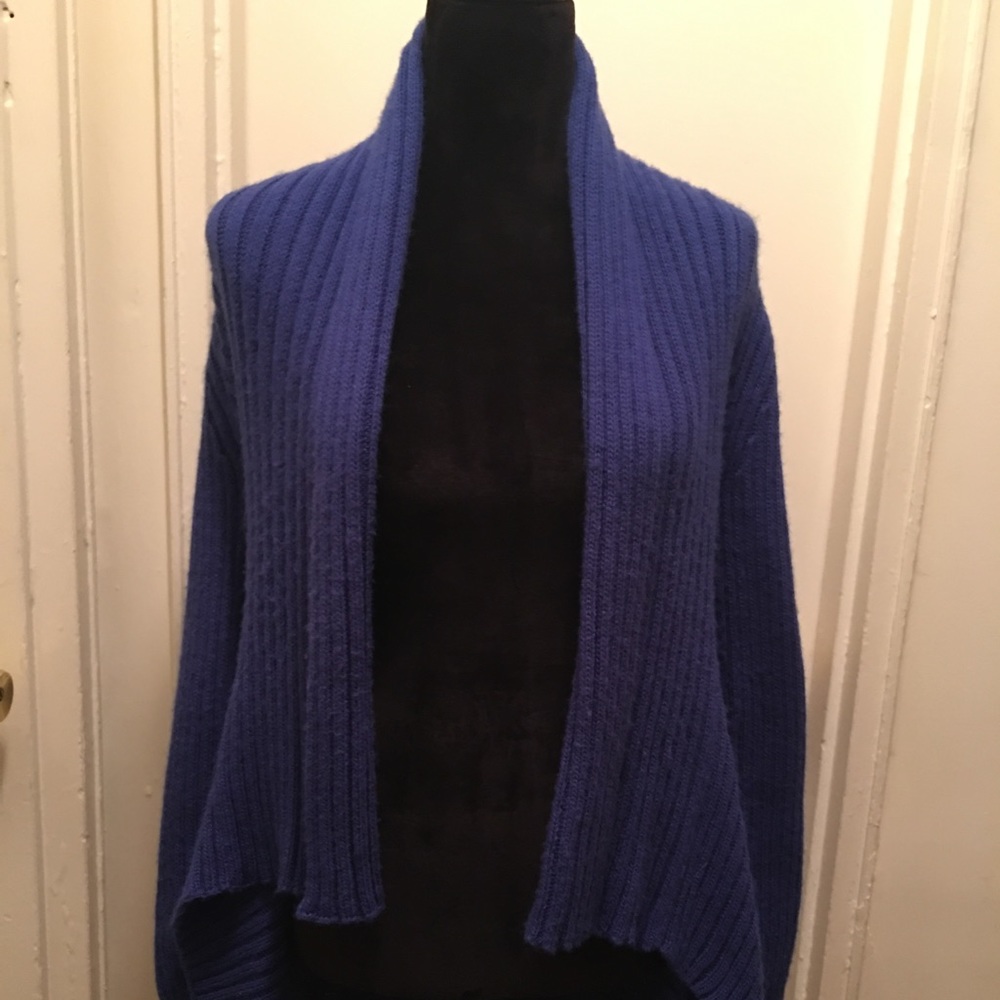 Alpaca in style blue sweater size small